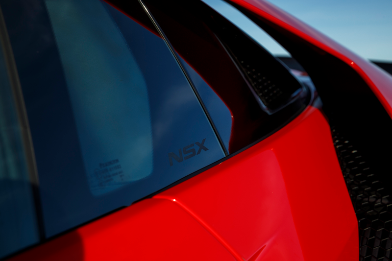 Illustration for article titled Here's A Ton Of Archive Photos And Fun Facts For The Acura NSX's 30th Birthday